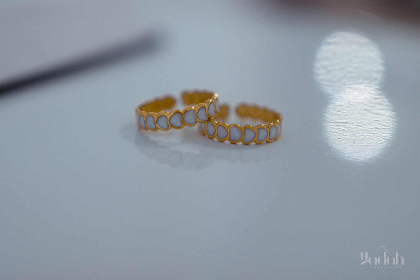 White Heart Ring