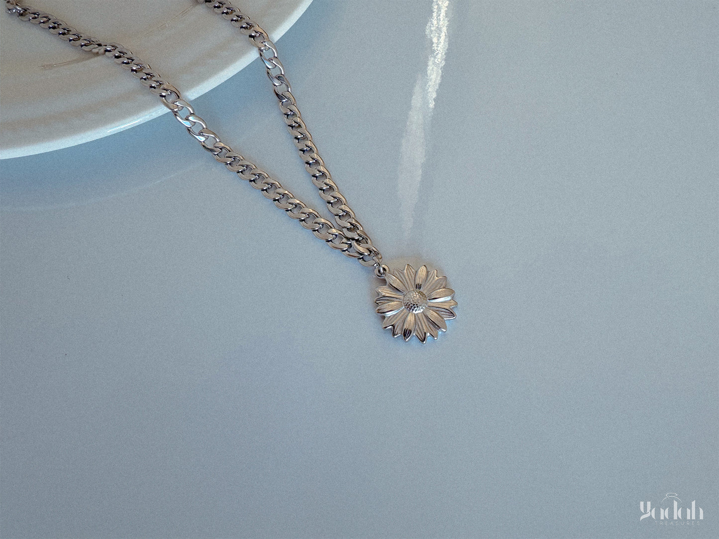 Flower Necklace
