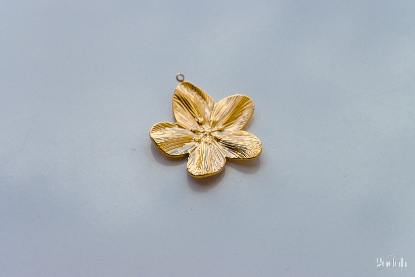 Flor Charm