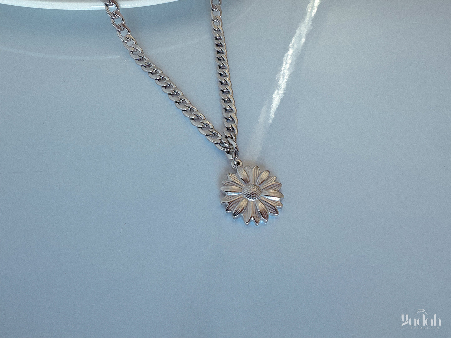 Flower Necklace