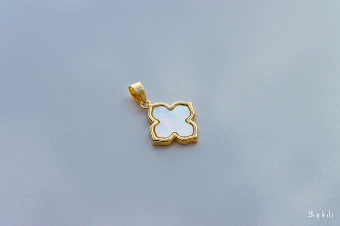 Trébol Blanco Charm