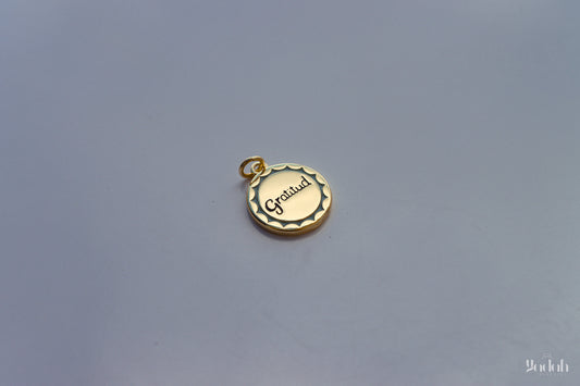 Gratitud Charm