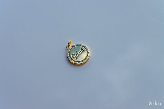 Salud Charm