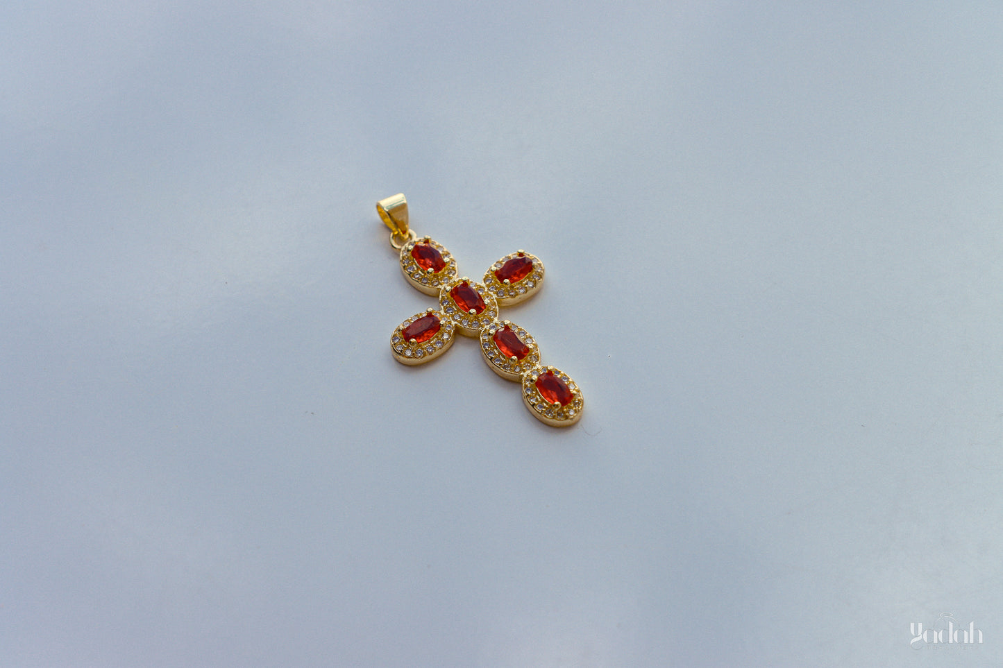 Cruz Roja Charm