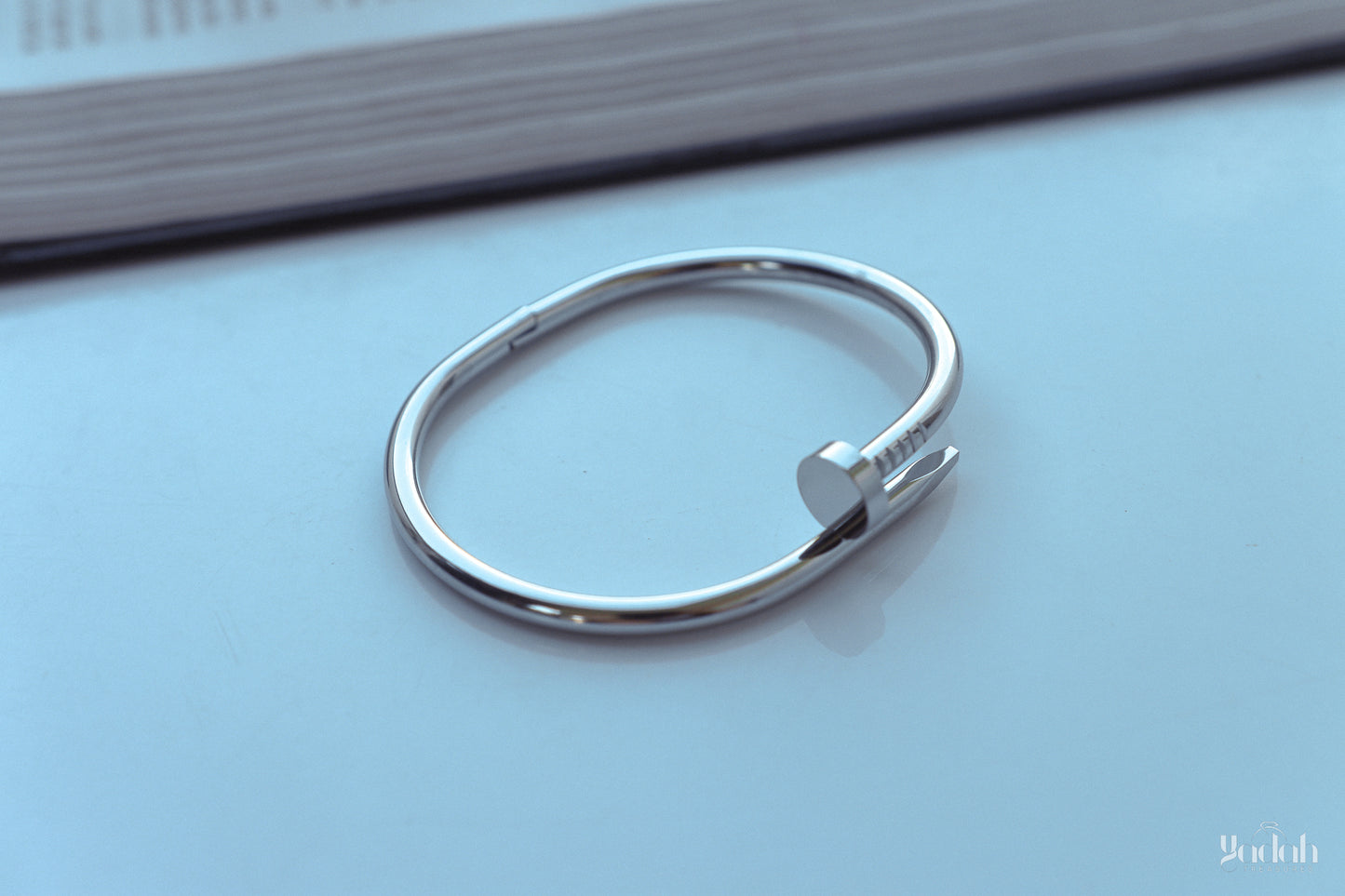 Fiel Bangle Silver