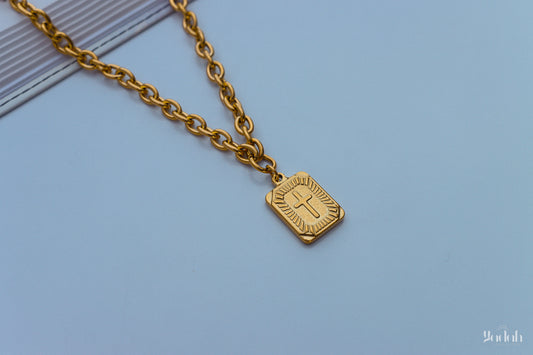 Linaje Necklace