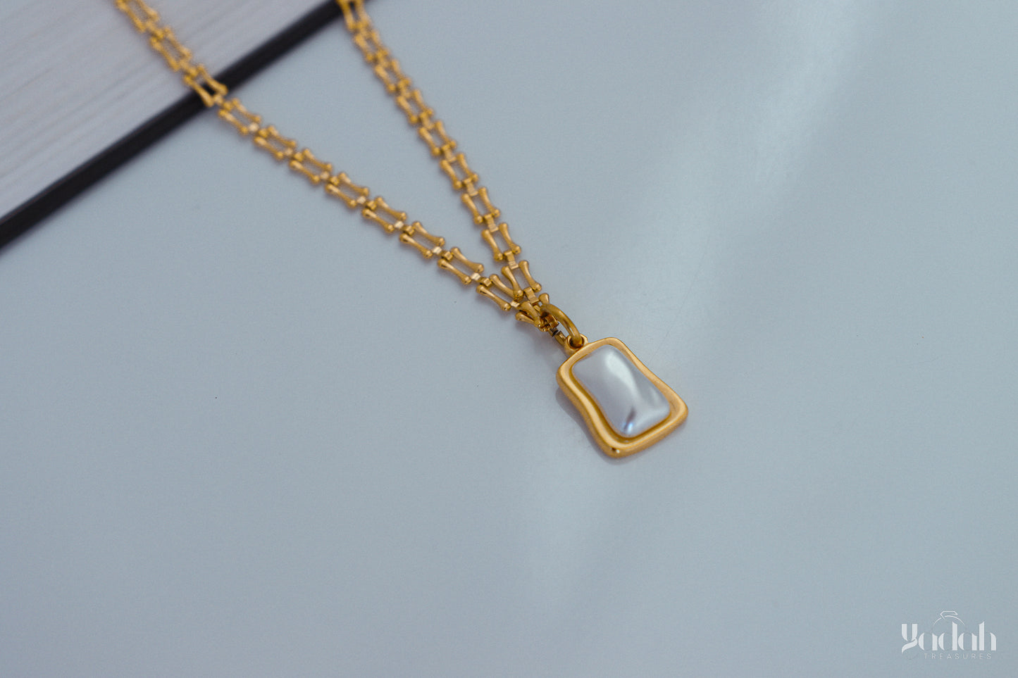 Sanar Necklace