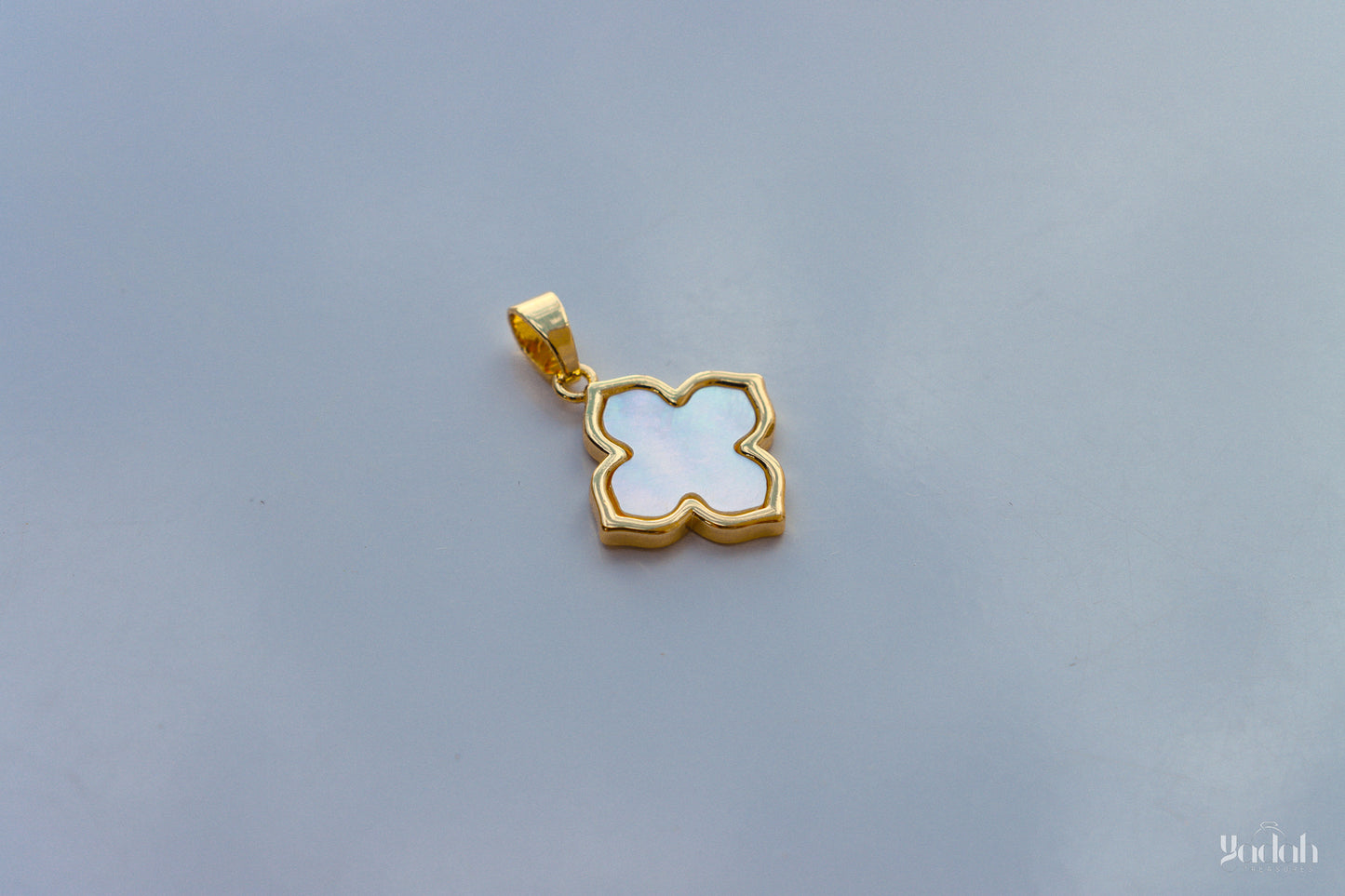 Trébol Blanco Charm