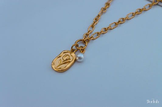 Bloom Necklace
