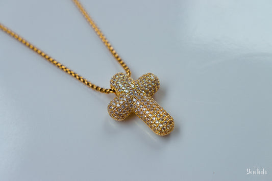 Chen Gold Necklace