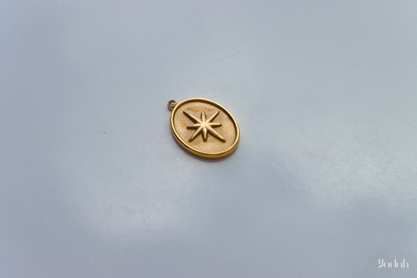 Destello en Óvalo Charm